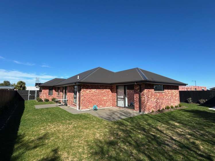 27 Collisson St Leeston_12