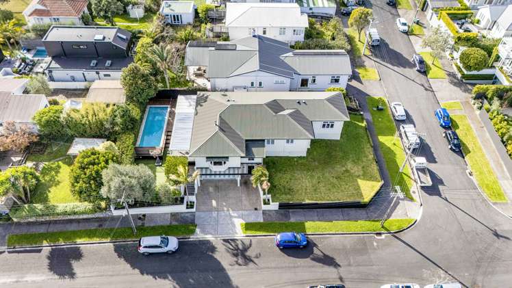 27 Oban Road Westmere_23