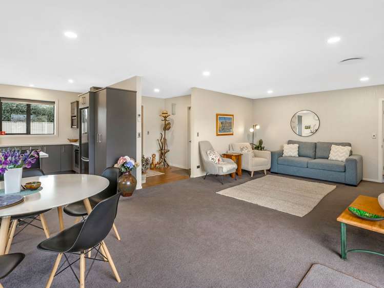 17 Larch Crescent Alexandra_12