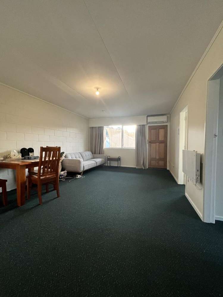 1/15 Hutcheson St 10811_2