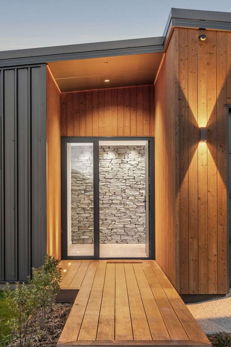 17 Buttercup Street Wanaka_23