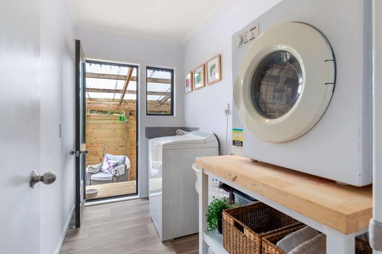 98 Bell Street Judea_16