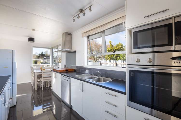 3 Karaka Street Inglewood_11