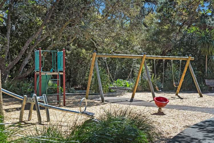 2/24 Gazelle Avenue Beach Haven_23