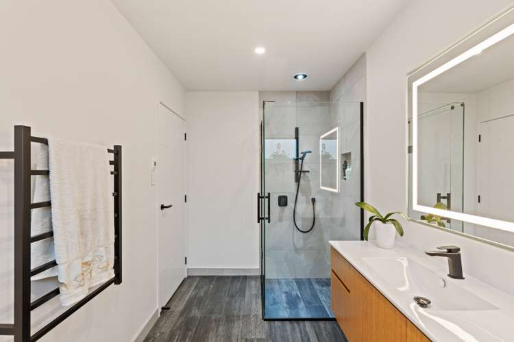 12 Mackillop Way Brooklands_20