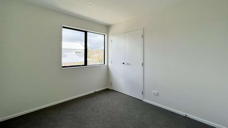 8 Hoopers Road 1665_12