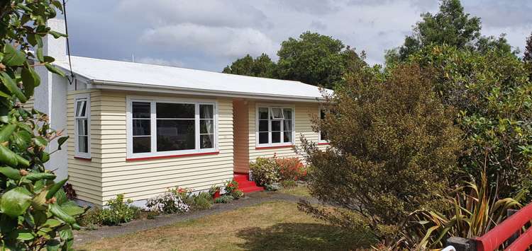 26 Johnston Street Featherston_16