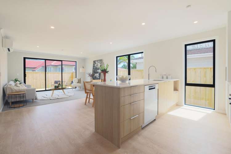 1105b High Street Taitā_2