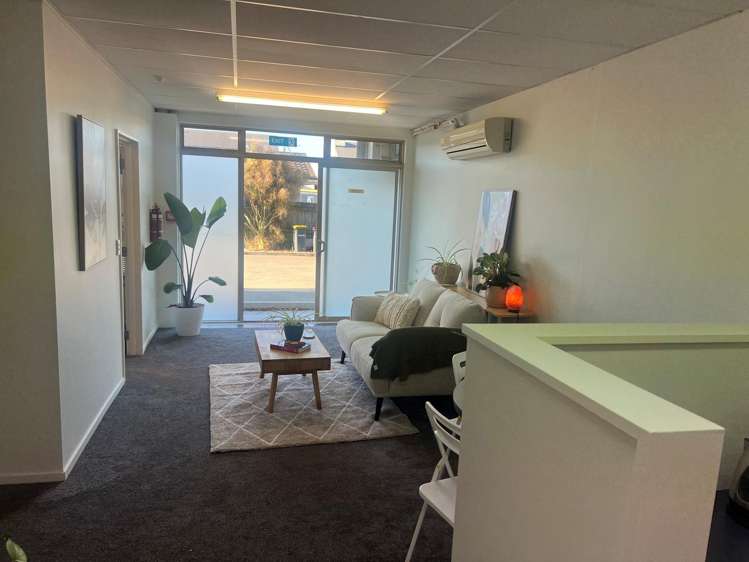 2/2 Horner Street Papanui_3