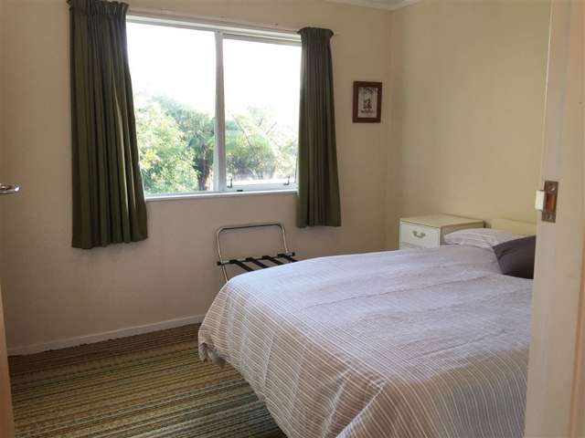 5 Rerenga Street Mokau_3