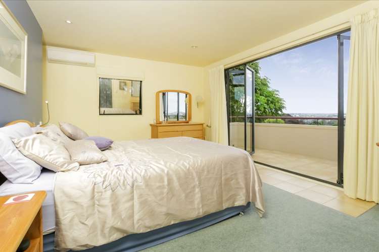 123 Golf Road Titirangi_10
