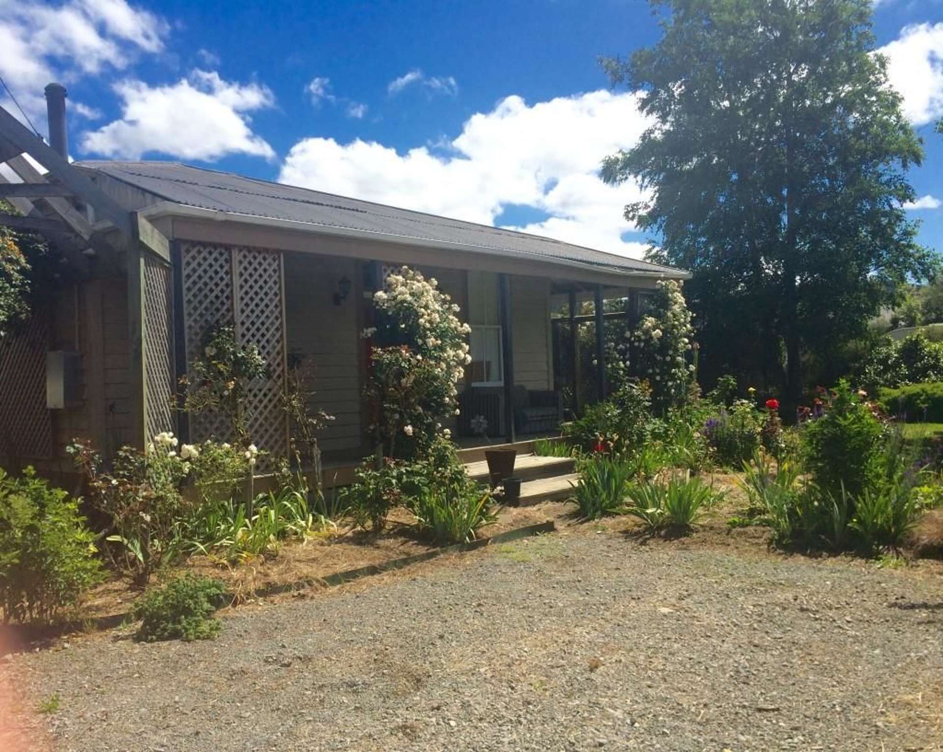 5691 West Coast Road Springfield_0