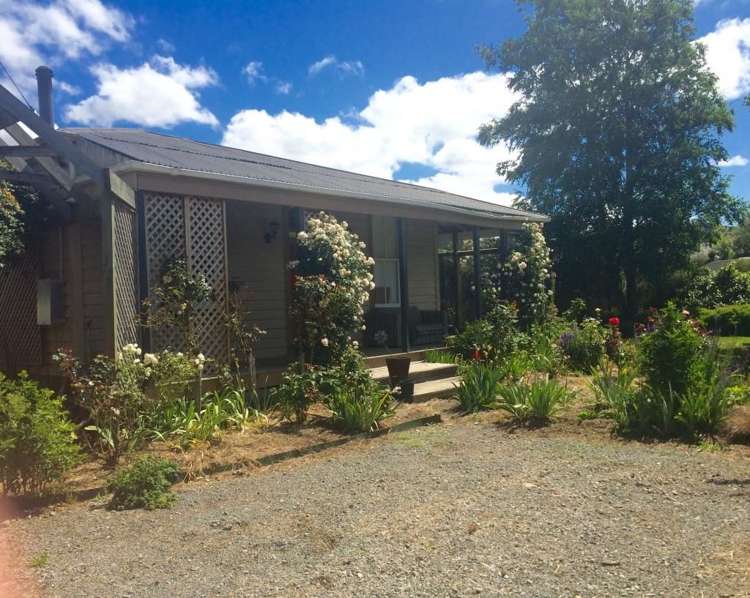 5691 West Coast Road Springfield_0