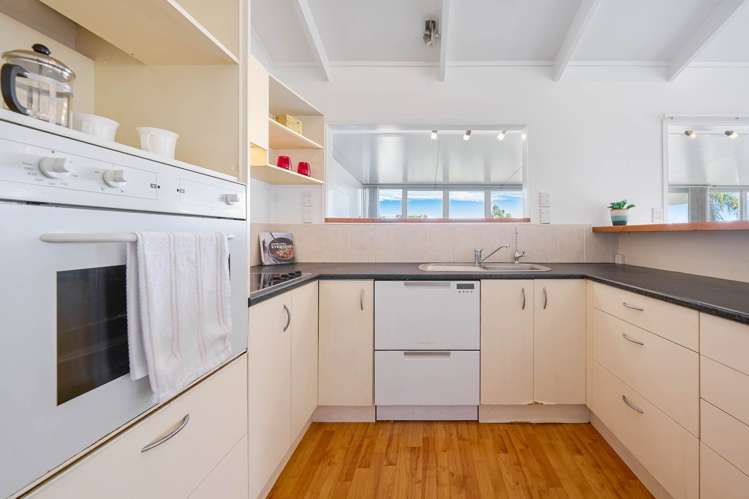 24 Gerontius Lane Snells Beach_17