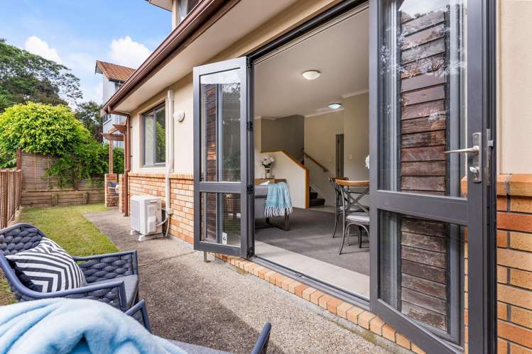 50 Greenbough Lane Greenhithe_14