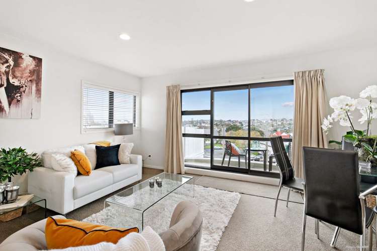 11/5 Cook Street Howick_8