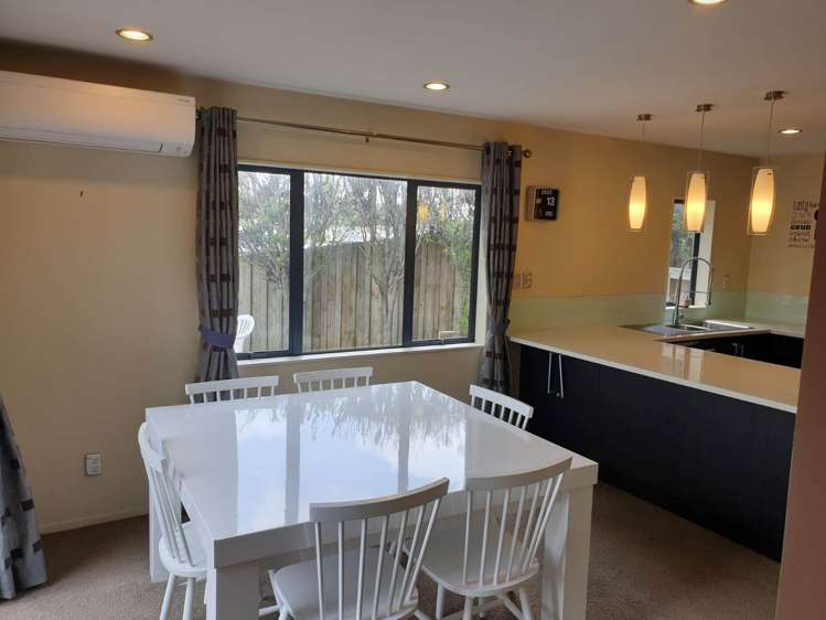 8A Ngatoa Place Glenfield_3