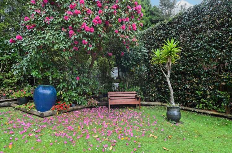 30 Longfellow Parade Glen Eden_16