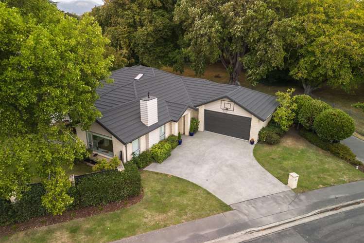 22 John Campbell Crescent Hillmorton_16