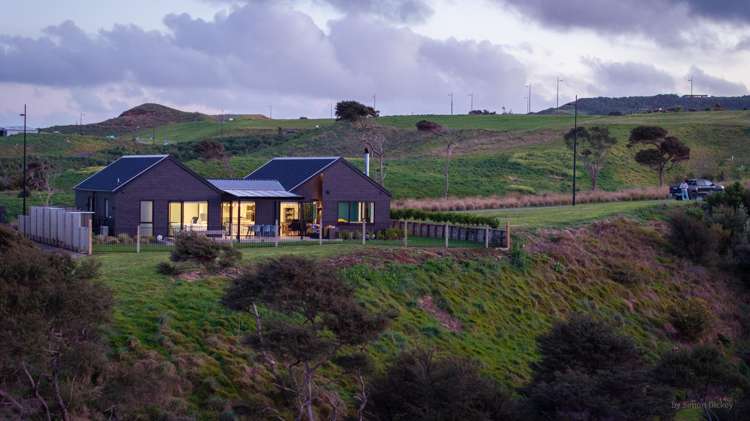 15 Ruruhi Street Raglan_30