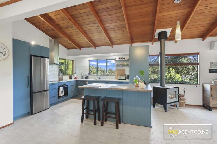 478 Huia Road Laingholm_11