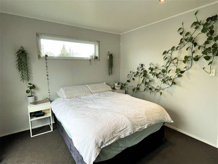 23 Bodi Place Te Atatu South_10