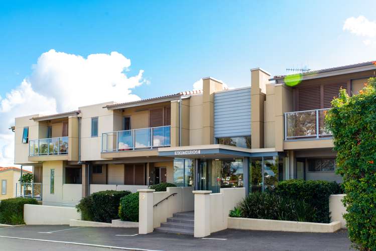 8/22 Hospital Terrace Hospital Hill_17