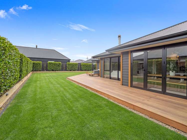 4 Verdeco Boulevard Lincoln_31