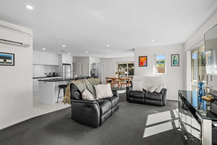 1 Eliza Place Aidanfield_3