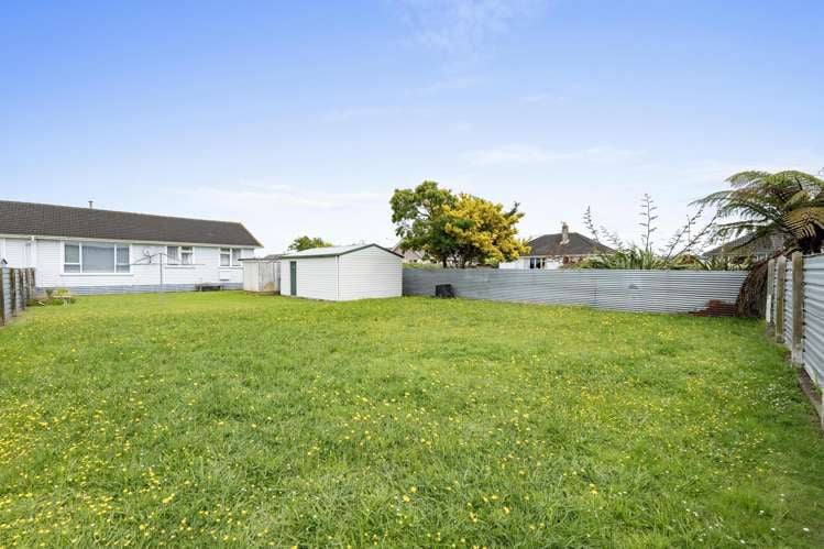 1 & 3 Koromiko Avenue Hawera_11