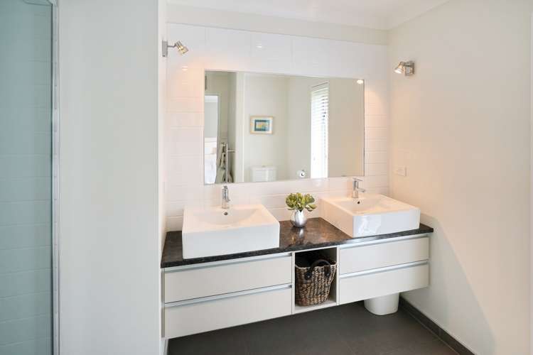 1 Riverside Lane Tai Tapu_16