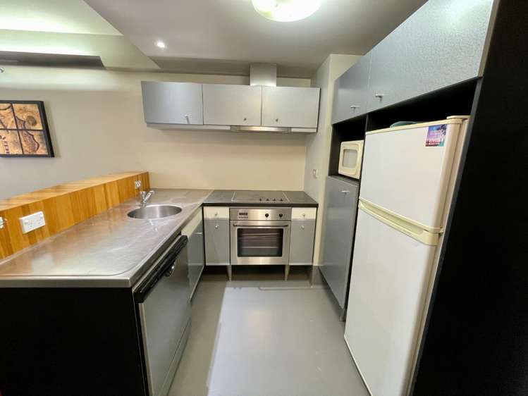 99/43 Mulgrave Street Thorndon_2