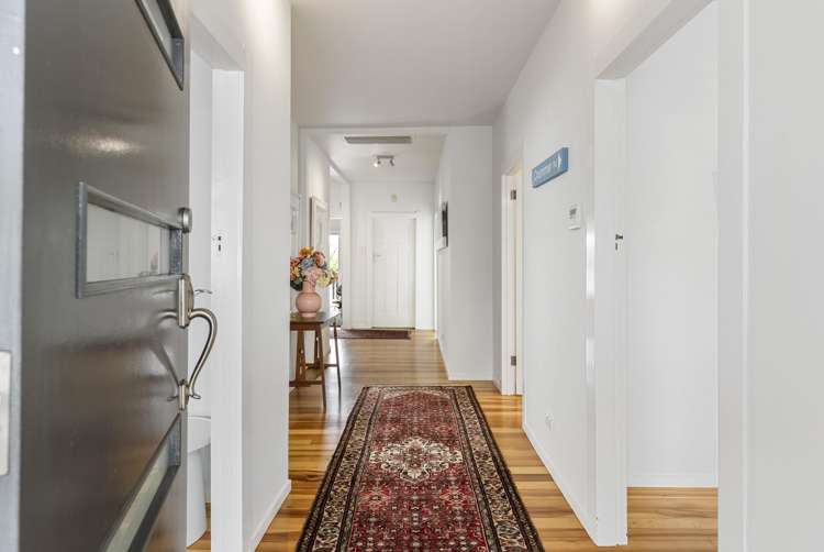 119 Crummer Road Grey Lynn_19