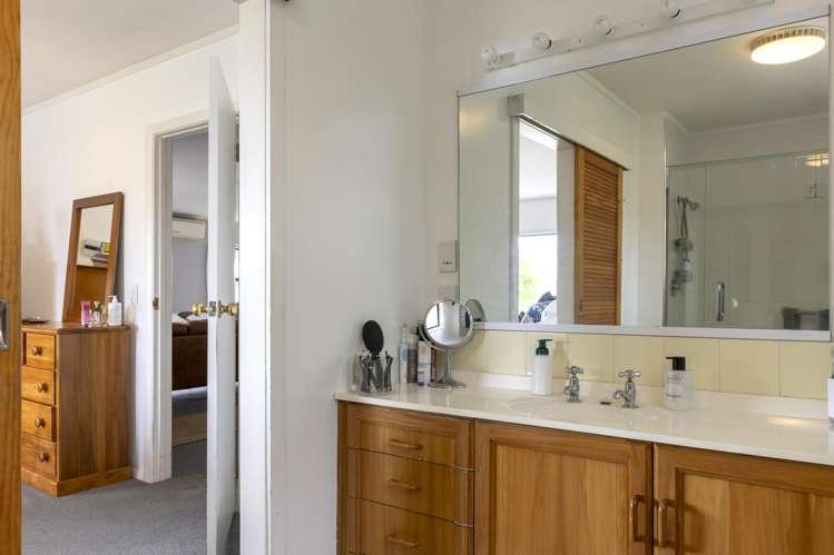 18 Otupai Street Two Mile Bay_21