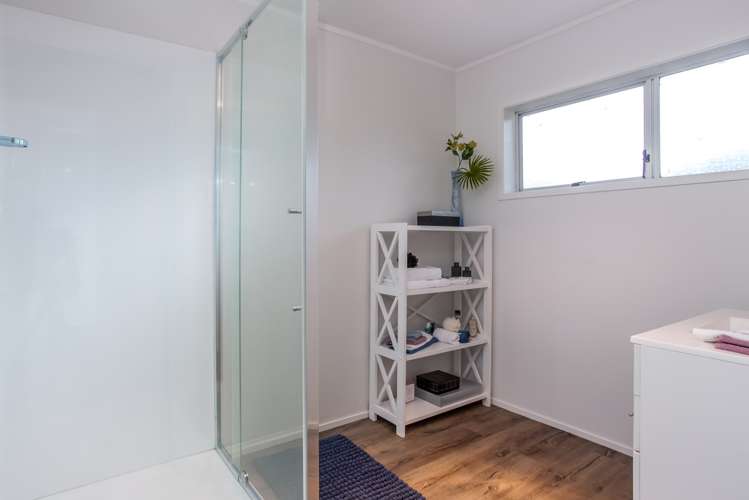 2/31 Matuhi Rise Henderson_10