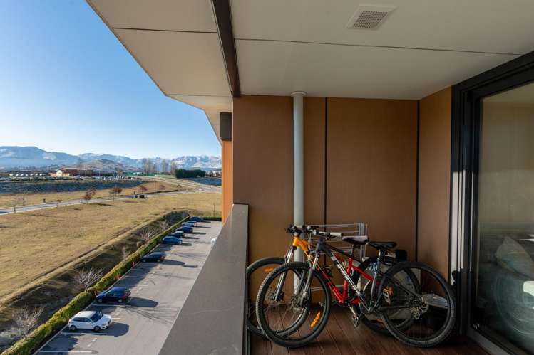 504/18 Mountain Ash Drive Frankton_10