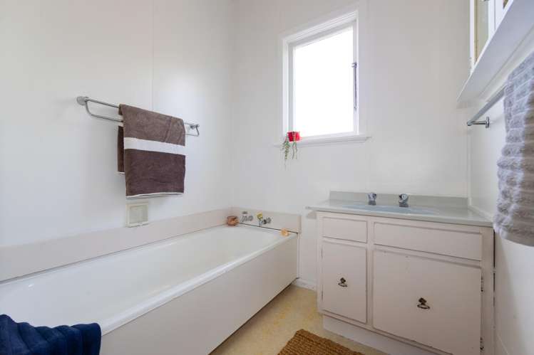 263 Kennedy Road Onekawa_6