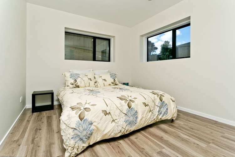 8a Wilkinson Way Browns Bay_17