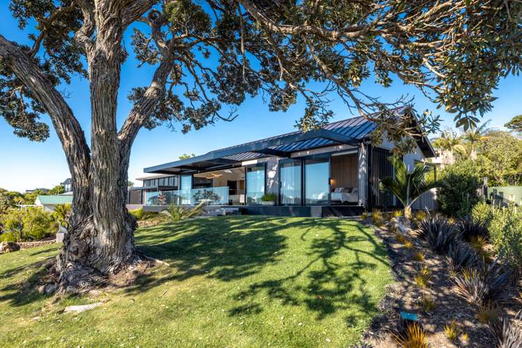 8 Waikare Road Oneroa_20