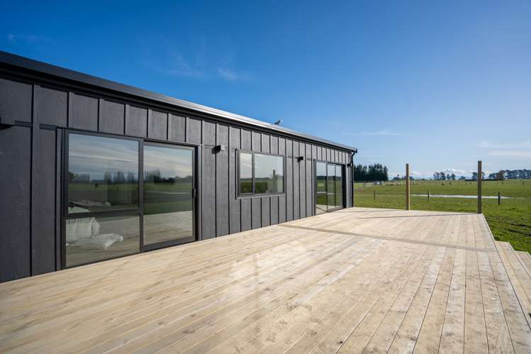 83 O'Shannessy Road Winton Surrounds_13