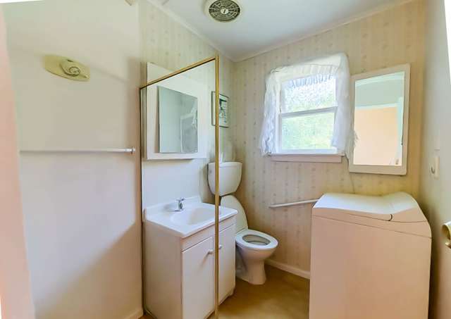 131 Rosier Road Glen Eden_3