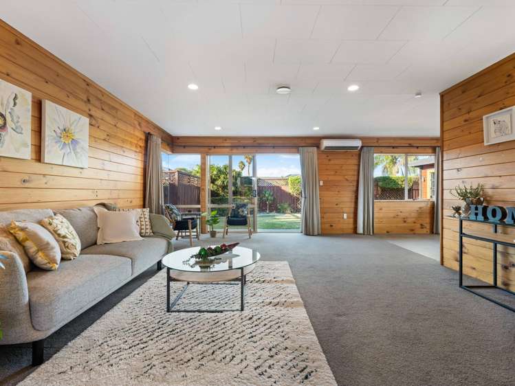 11 Graham Tagg Close Pahurehure_6