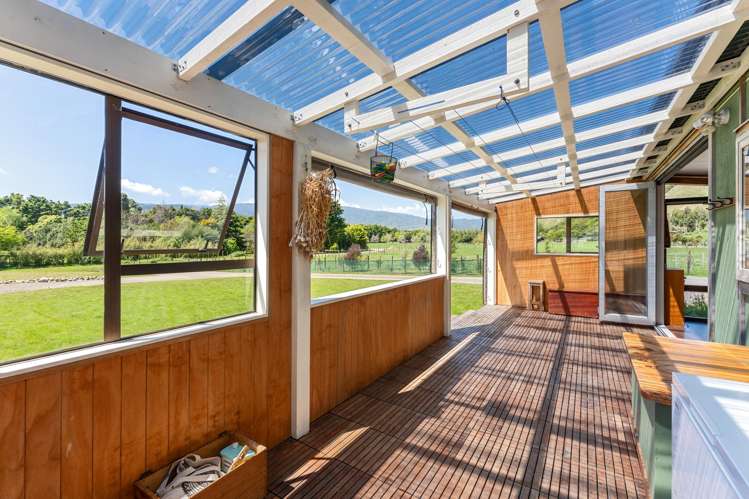 542 Otaki Gorge Road Te Horo_5