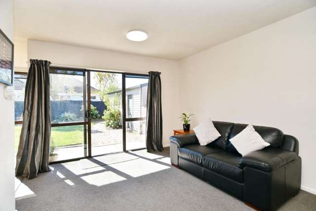 56a Achilles Street Burwood_2