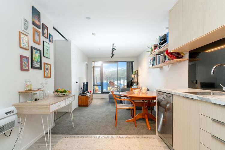 413/21 King Street Mount Cook_6