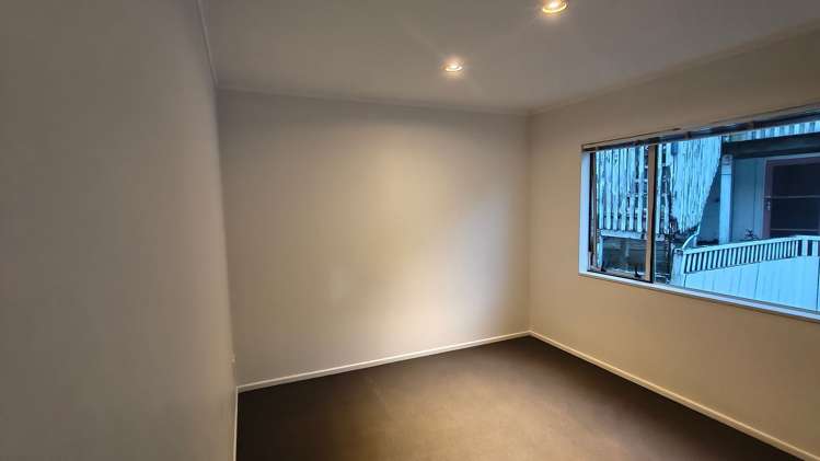 16A Rotoiti Avenue Pakuranga Heights_19