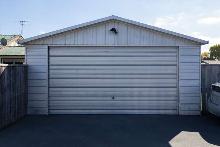 8 Alford Forest Road Allenton_19