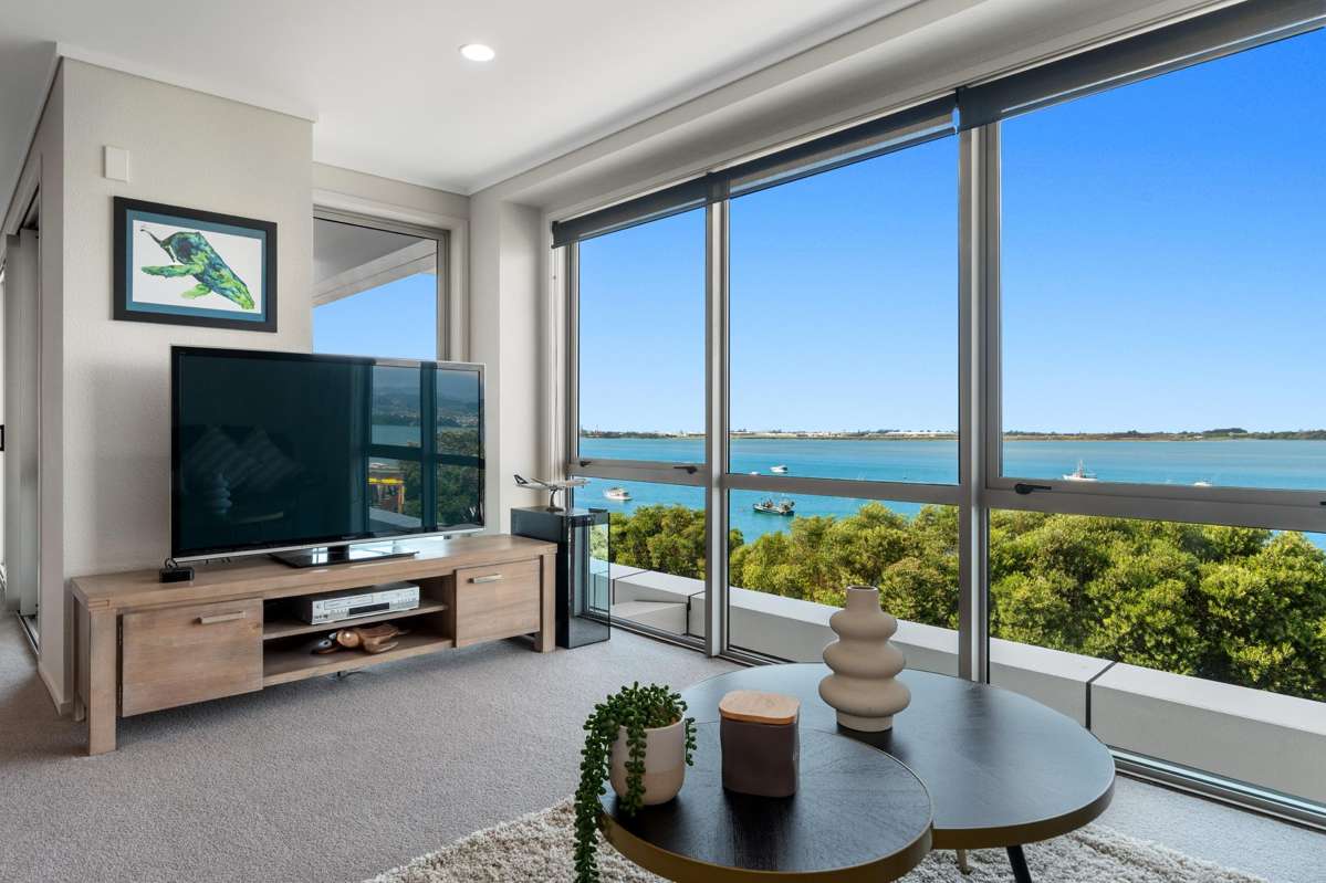 604/72 Devonport Road_3