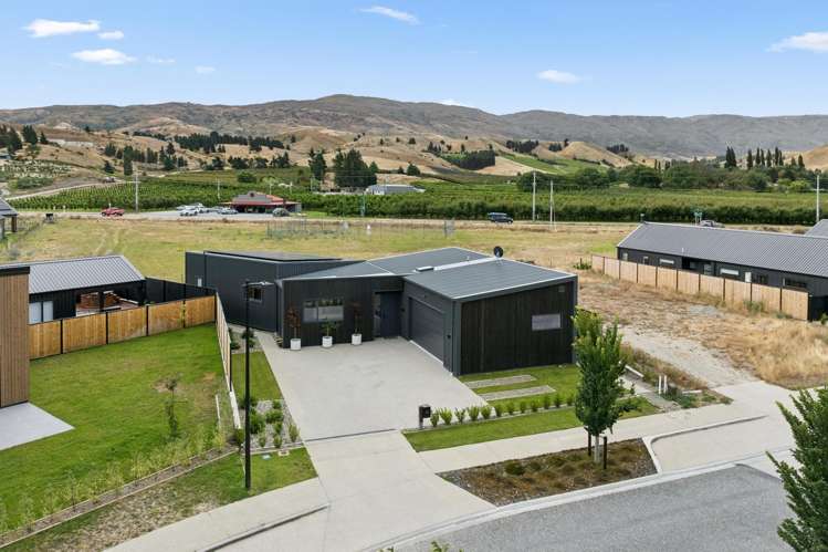 93 Magnum Drive Cromwell_29