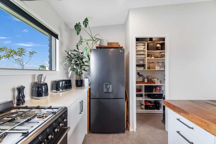 171 Rangiora Crescent Matarangi_11